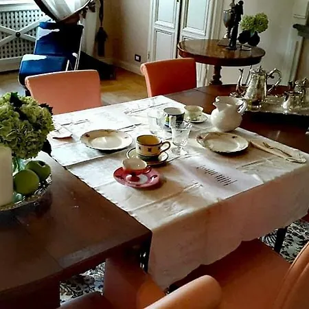 Numero 4 Bed and Breakfast Πιστόια